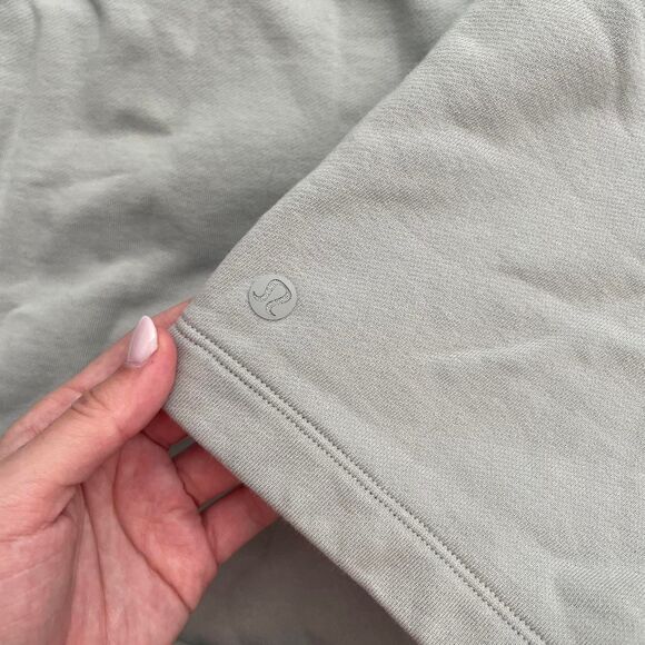 Lululemon Sweat Shorts Men's XL Athleticwear Athleisure Workout Gym - Picture 4 of 4